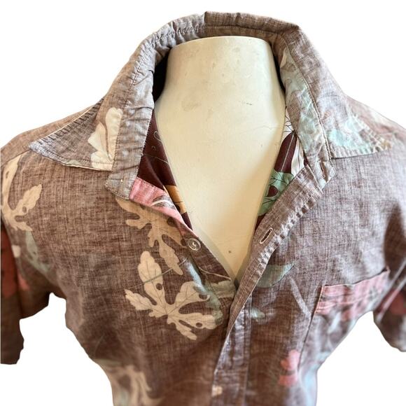 Island Vibrations, Made in Hawaii Islander Tropical 3/4 Luau Hawaiian shirt - Picture 1 of 16